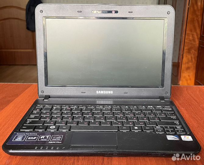 Нетбук Samsung NB30