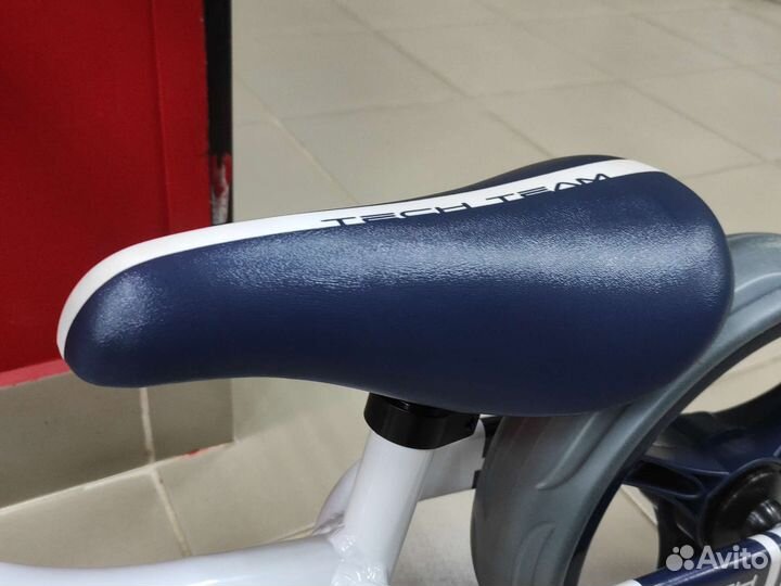 Беговел TT Milano 1.0 синий