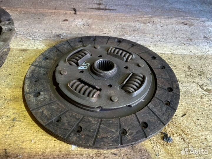 Корзина диск сцепления Volkswagen Passat B5 седан