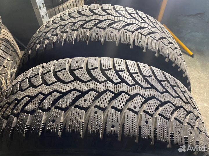 Bridgestone Blizzak Spike-01 235/60 R18 107T