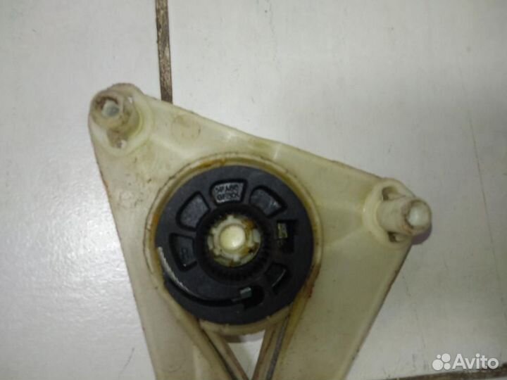 Стеклоподъемник электр. задний левый Volkswagen Po