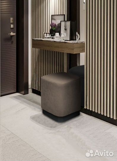 Пуфик эксклюзивный велюр с металлическим изножьем