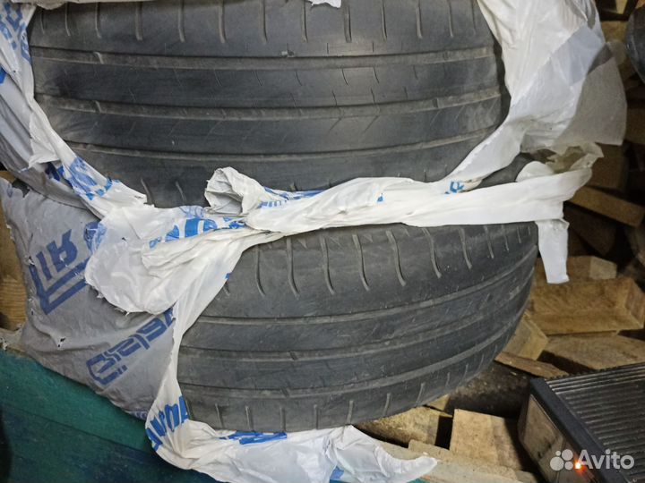 Michelin Energy E-V 215/60 R16