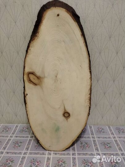 Картина на спиле дерева