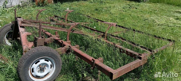 Плуг и культиватор