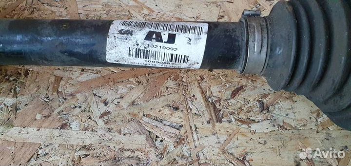 Привод левый Opel Insignia 2008-2017