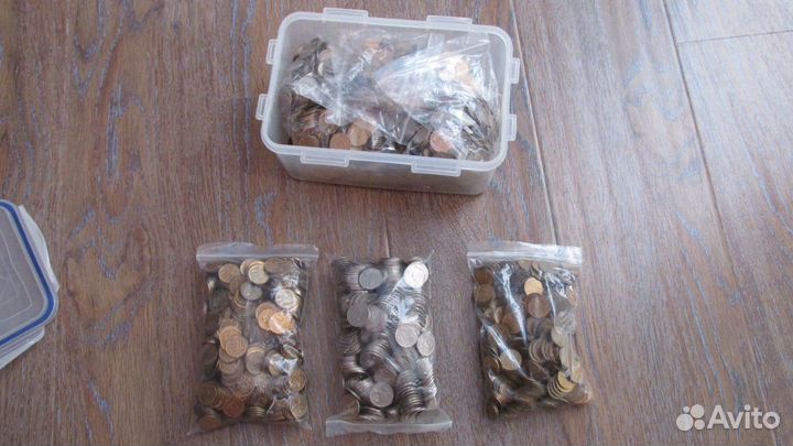 Монеты 1,5,10 копеек общим весом 7.4 кг