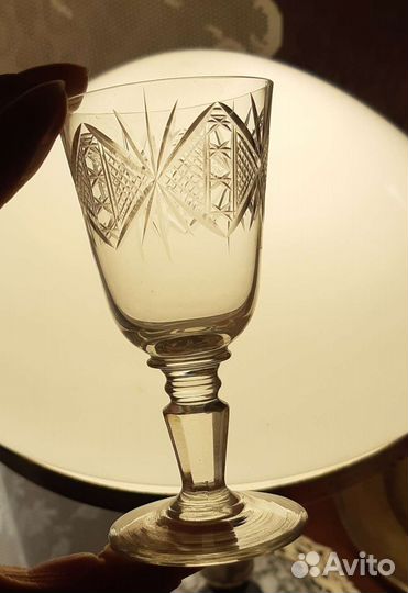 Старинная рюмка