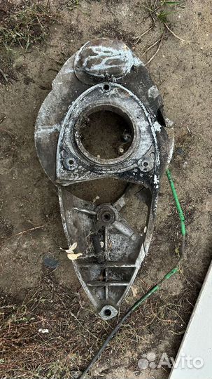 Правая крышка двигателя мотоколяска смз с-3д