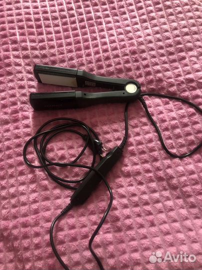 Выпрямитель для волос скарлет