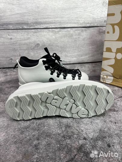 Ботинки Native fitzsimmons белые зимние мужские