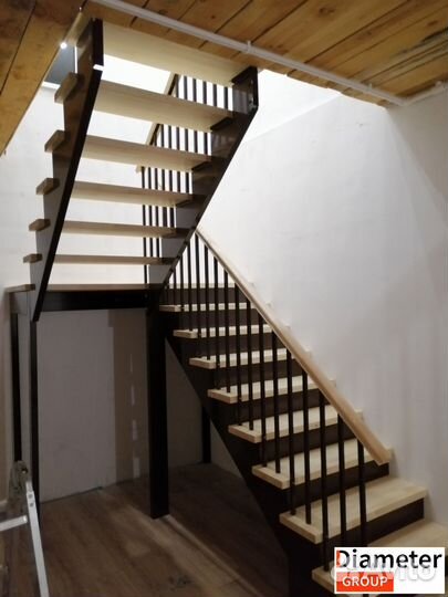 Установка консольной лестницы под ключ