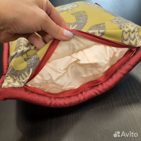 Красивая подушка 30 х 30 декоративная