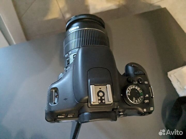 Зеркальный фотоаппарат Canon Eos 600D Kit 18-55 mm