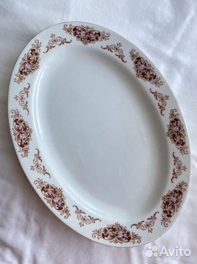 Блюдо овальное