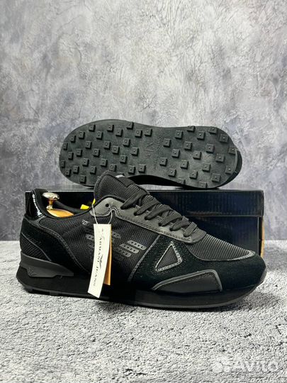 Кроссовки emporio armani