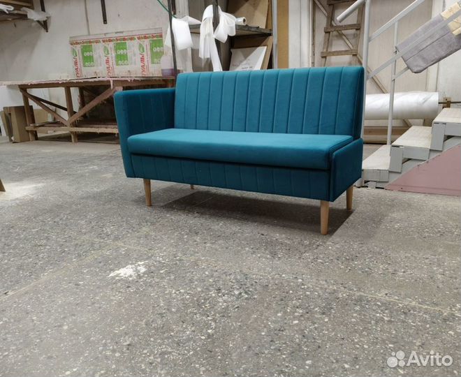 Кухонный диван узкий в наличии 140