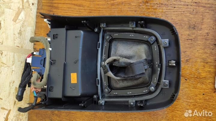 Блок AUX Хенде Санта Фе 2 Hyundai Santa Fe 2