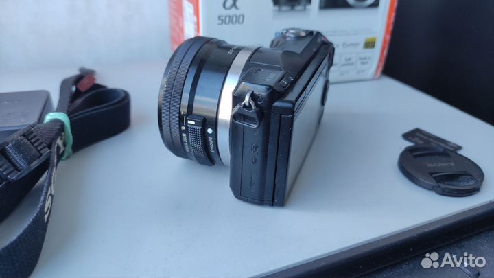 Sony A5000 kit 16-50mm (пробег 9 тыс)