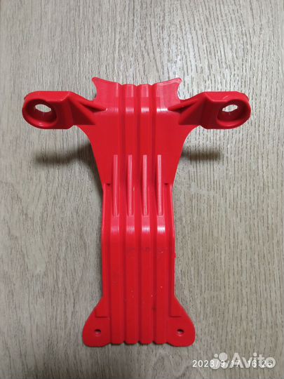 Фиксатор подвески трехколесного самоката