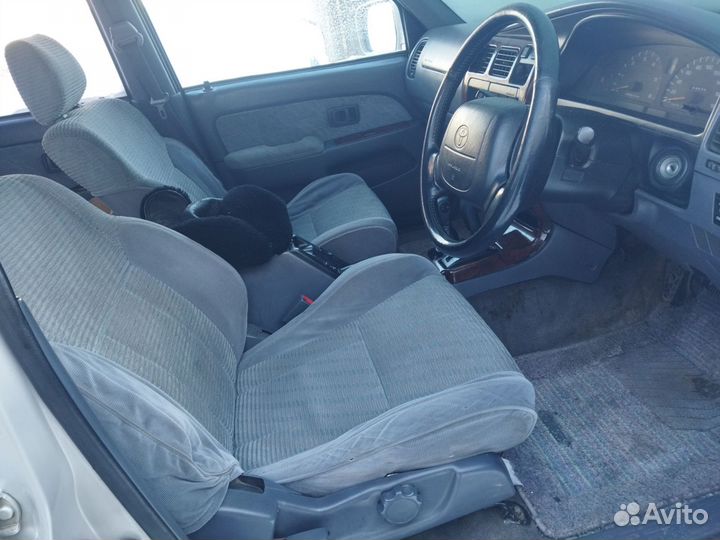 Toyota Hilux Surf 3.0 AT, 1997, 316 500 км