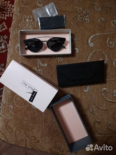 Солнцезащитные очки the 5th