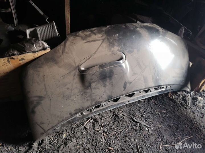 Капот mitsubishi delica