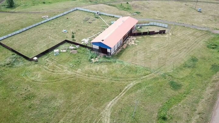 Здание, 499 м²