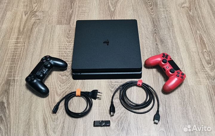 Sony playstation 4 slim