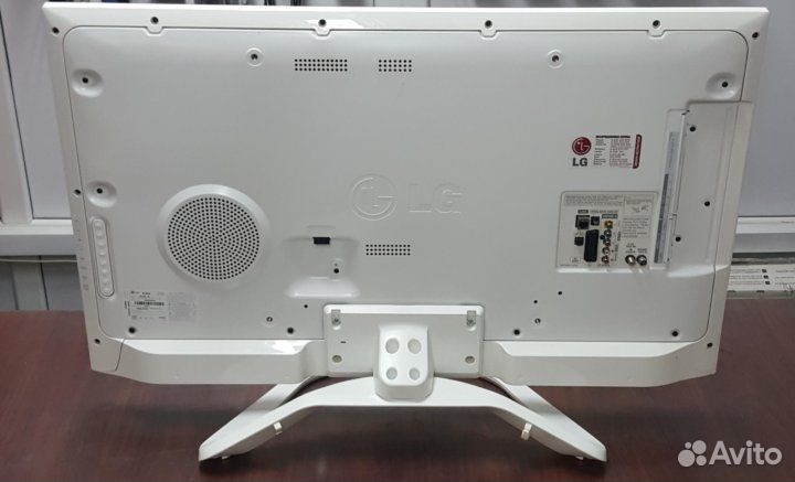LG.3D,без рамочный,400 герц.Smart TV,82 см