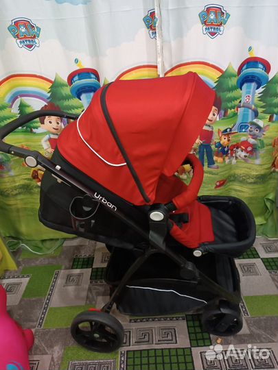 Прогулочная коляска