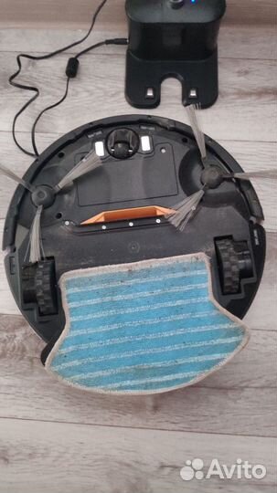 Робот пылесос redmond