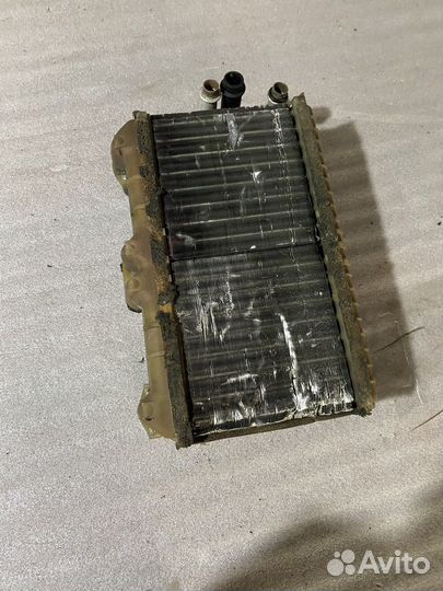 Радиатор печки Mercedes-Benz W210