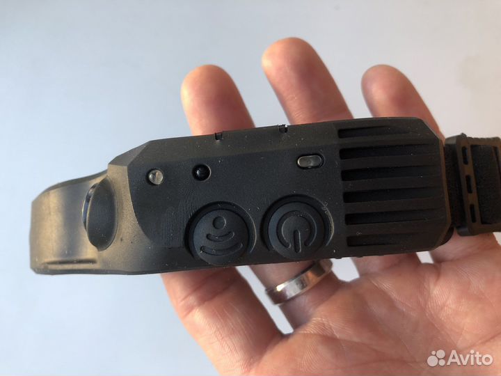 Продам налобный фонарь на аккумуляторе