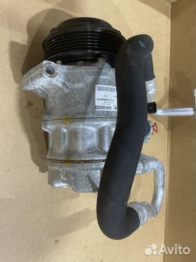 Компрессор кондиционера Mercedes Е200 w213