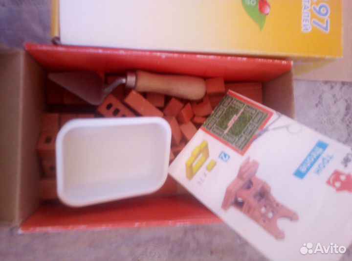 Конструктор из кирпичиков