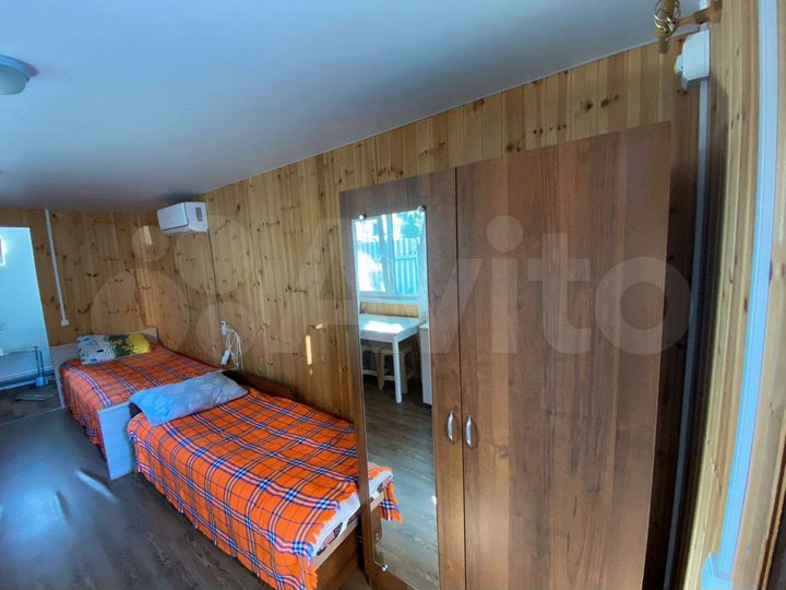 Комната 12 м² в 1-к., 1/1 эт.