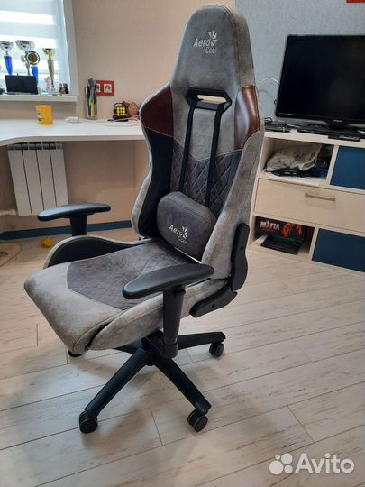 Компьютерное кресло AeroCool Duke игровое