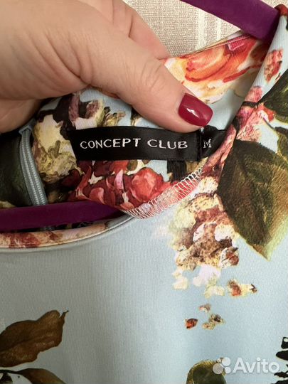 Платье с цветочным принтом