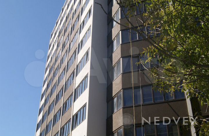 2-к. квартира, 48 м², 9/13 эт.