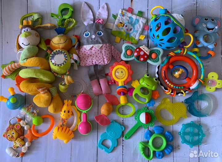 Игрушки для новорожденных