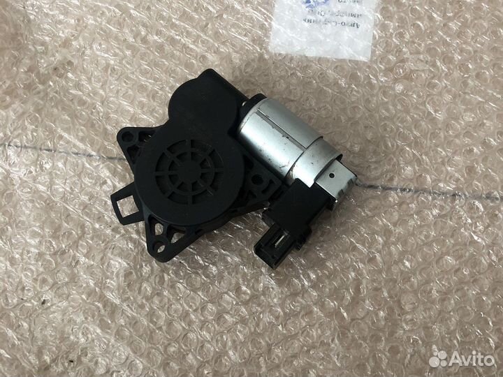 Моторчик стеклоподъемника mazda 6