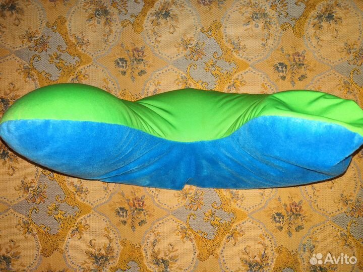 Подушка для шеи в авто