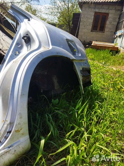 Задняя левая четверть на ниссан альмера классик