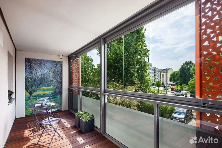 Безрамное остекление торговых центров