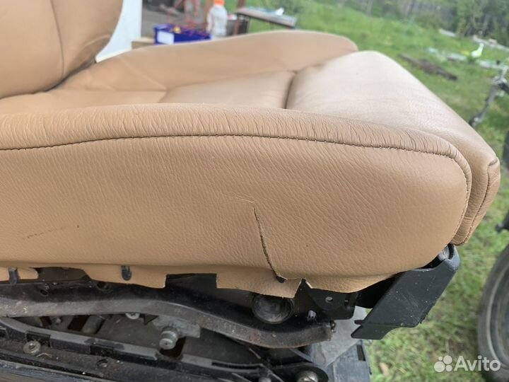 Кресло водителя