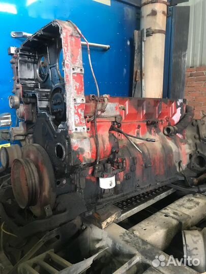 Блок цилиндров, с коленвалом