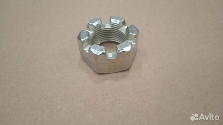 Корончатая гайка поворотного кулака cpcd 20-35