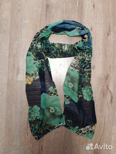 Женские шарфы и платки