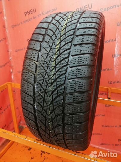 Dunlop SP Winter Sport 4D 255/40 R18 99V